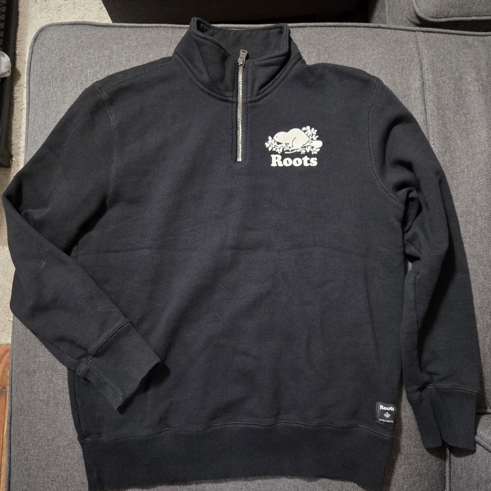 Roots Women's Black Sweater